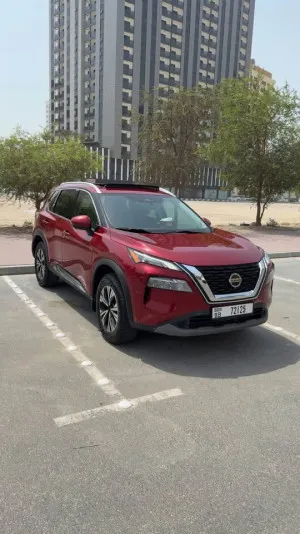 2021 نيسان روج SL