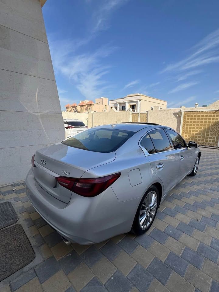 2018 Infiniti Q50 LUXE