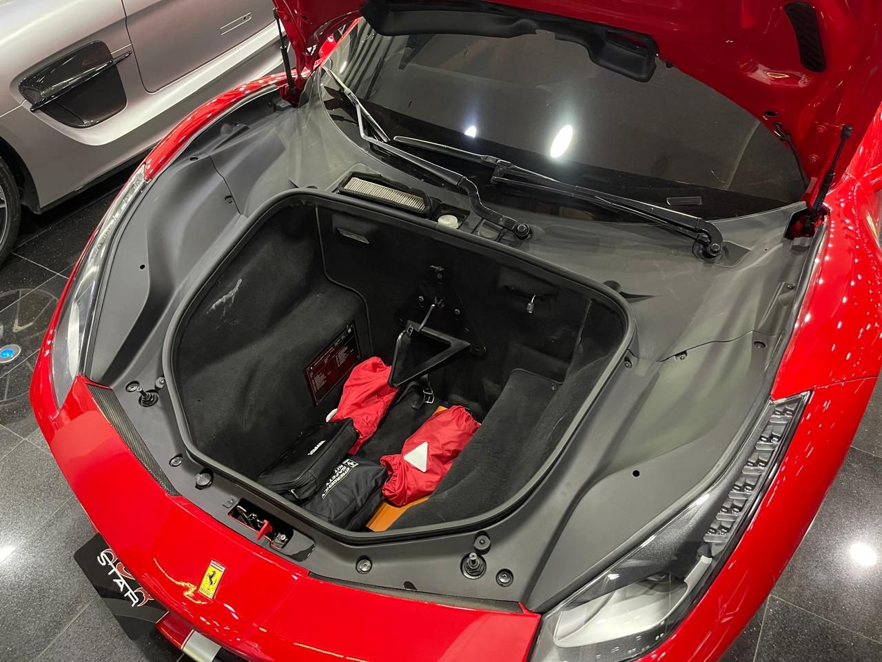 2018 فيراري 488 GTB