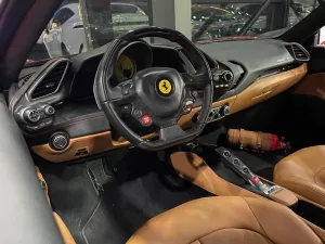 2018 فيراري 488 GTB