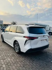 2022 تويوتا سيينا Platinum