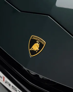 2024 لامبورجيني اوروس STD