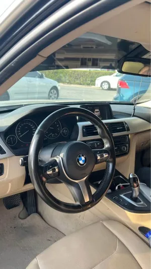 2017 بي أم دابليو الفئة - 3 330i