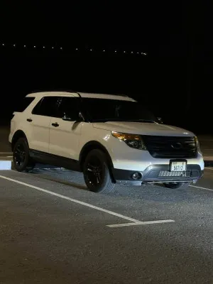 2014 فورد اكسبلورر Limited