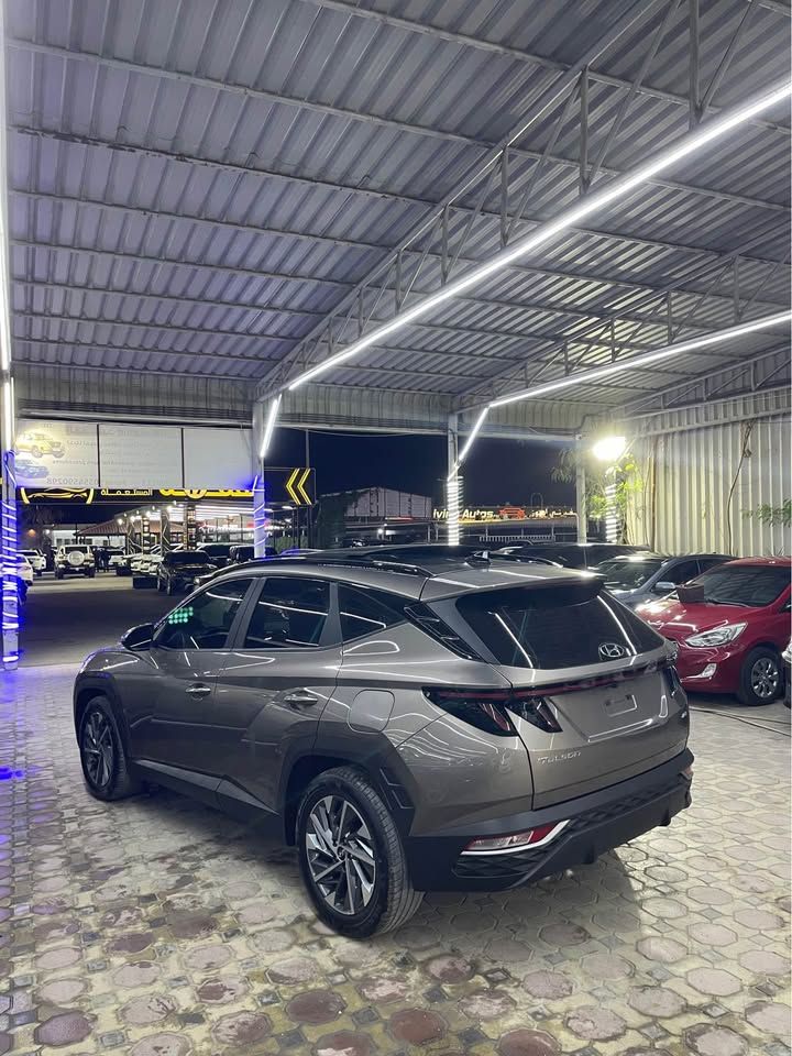 2022 Hyundai Tucson SE