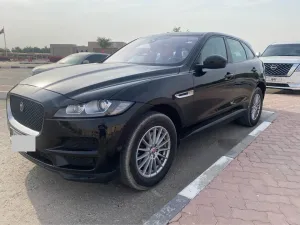 2017 جاكوار اف بيس S