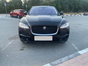 2017 جاكوار اف بيس S