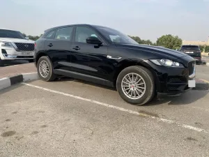 2017 جاكوار اف بيس S