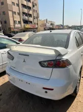 2016 ميتسوبيشي لانسر EX