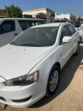 2016 ميتسوبيشي لانسر EX