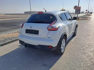 2016 نيسان جوك S