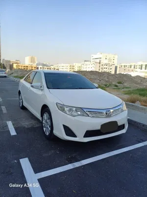 2014 Toyota Camry Hybrid LE