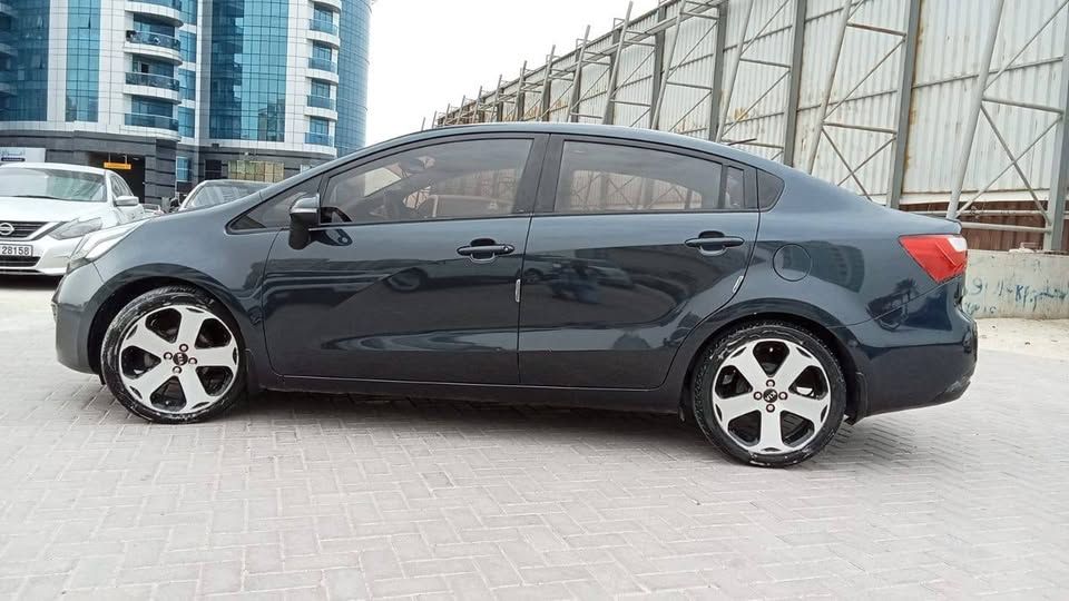 2013 كيا ريو S