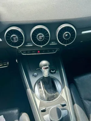 2017 اودي تي تي Coupe