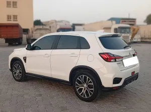 2022 ميتسوبيشي آي أس أكس LS