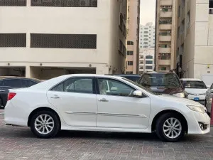 2012 تويوتا كامري SE Plus