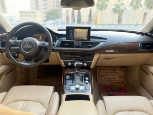2014 اودي آي ٧ Prestige