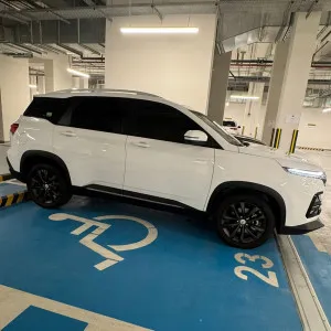 2025 شيفروليه كابتيفا LS 7-seater