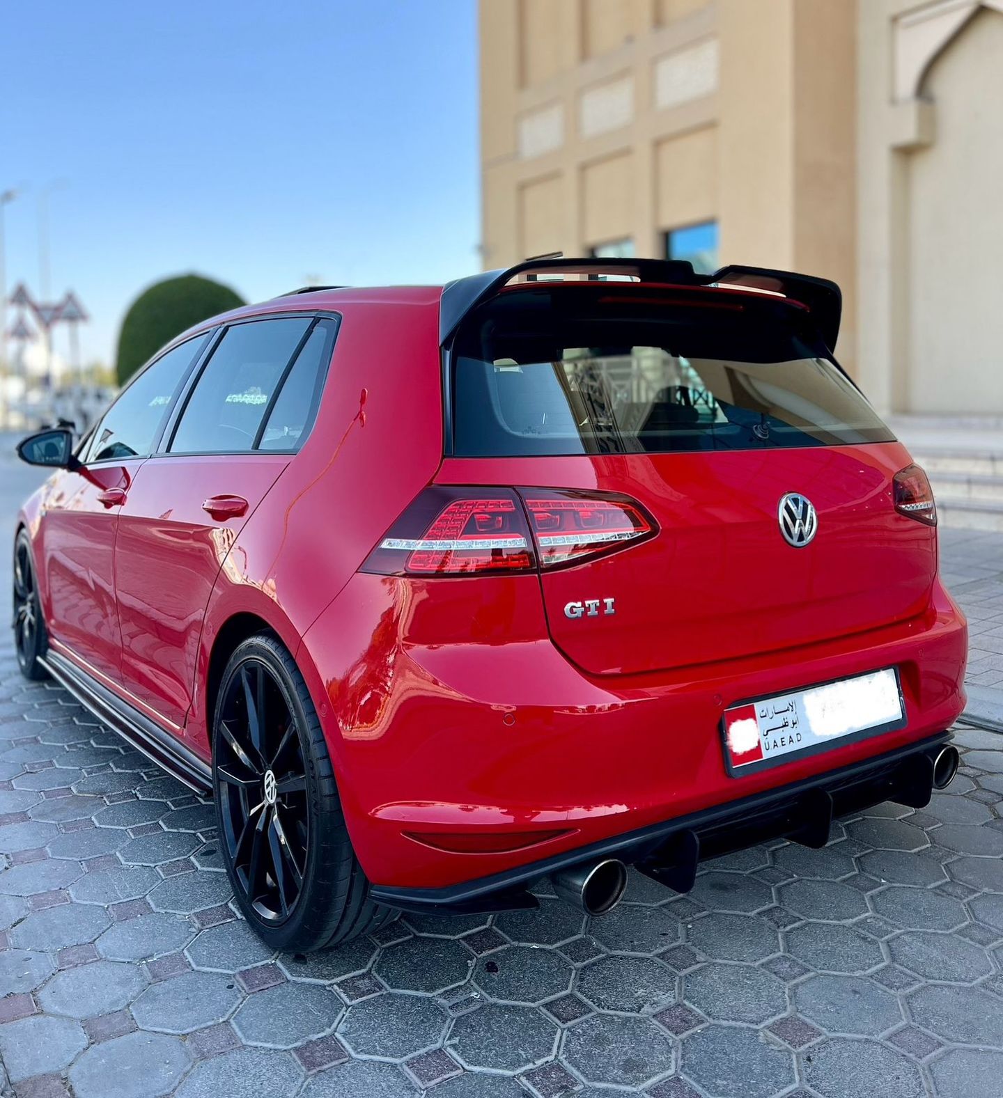 2015 فولجس فاجن جولف GTI