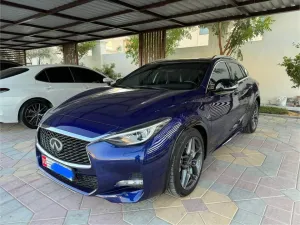 2018 Infiniti Q30 SE