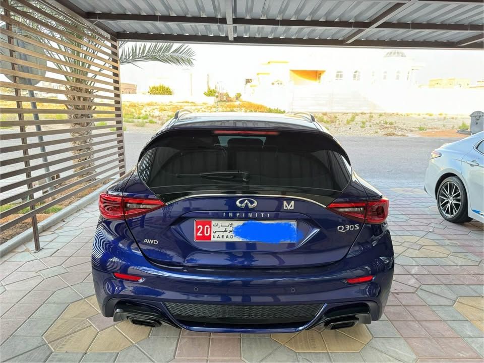 2018 Infiniti Q30 SE