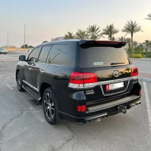 2021 Toyota Land Cruiser GR