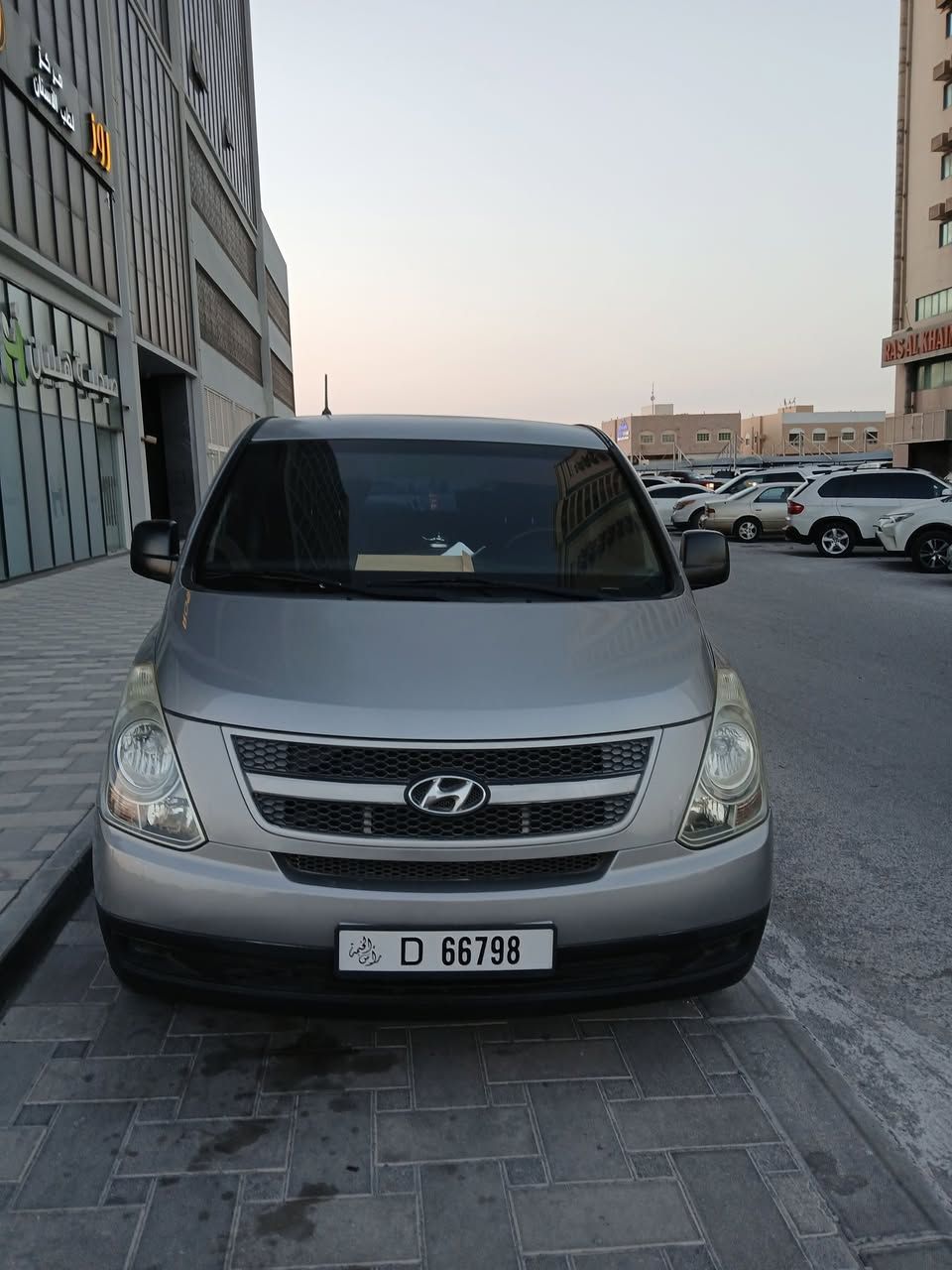 2012 هيونداي إتش١ Executive
