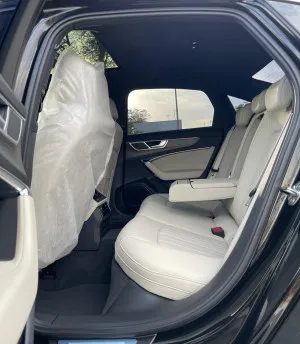 2025 اودي آي ٦ Standard