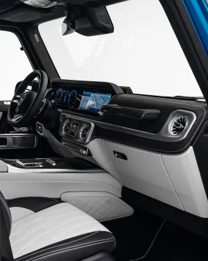 2025 مرسيدس-بنز الفئة - G G63 AMG