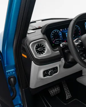 2025 مرسيدس-بنز الفئة - G G63 AMG