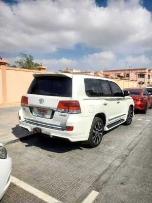2013 Toyota Land Cruiser