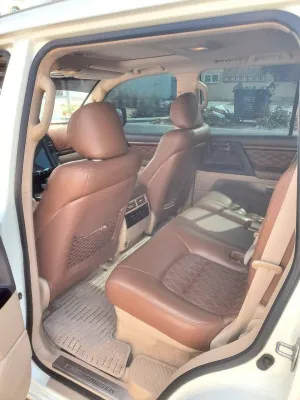 2013 Toyota Land Cruiser