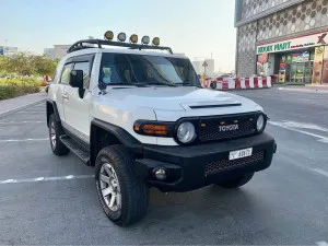 2021 تويوتا أف جي كروزر STD