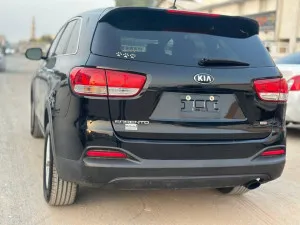 2017 Kia Sorento S