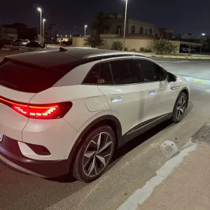 2022 فولجس فاجن اي دي ٤ Pro S