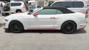 2017 فورد موستانج GT Premium Convertible