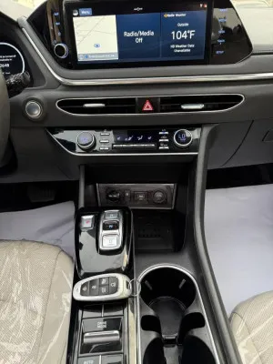 2020 هيونداي سوناتا SE