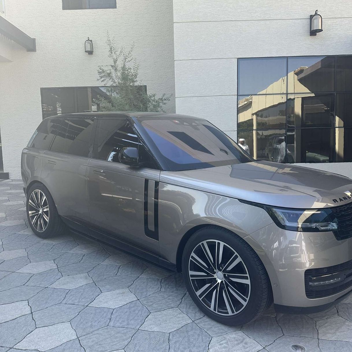 2022 Land Rover Range Rover HSE Supercharged