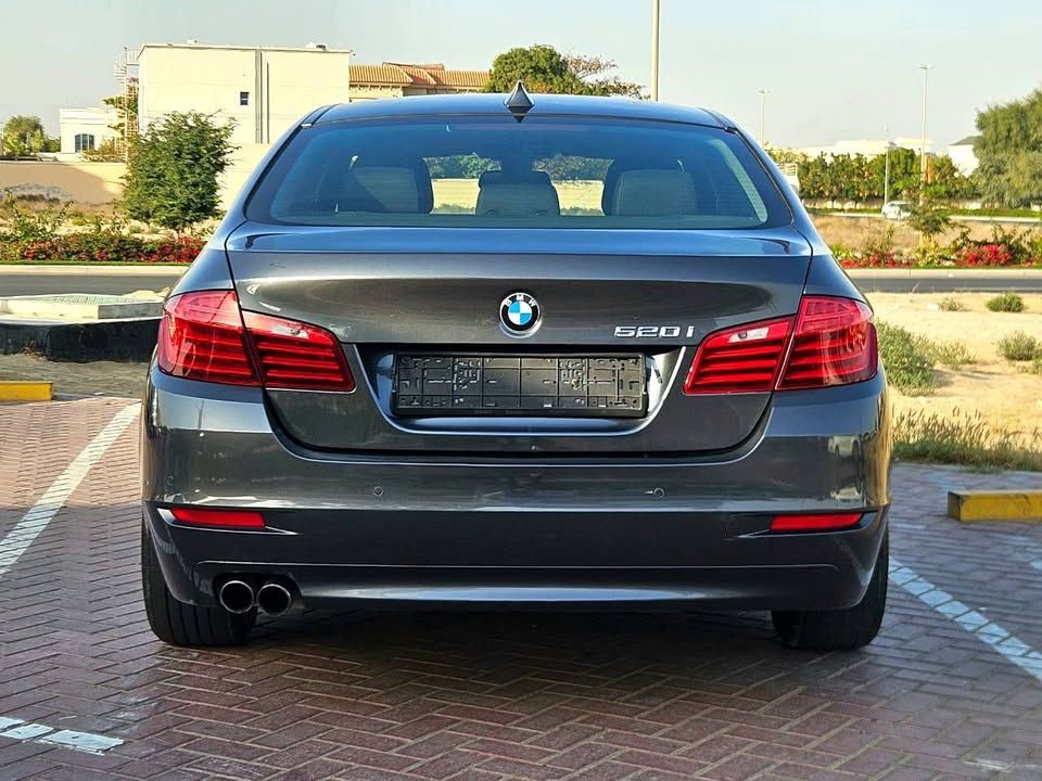 2016 بي أم دابليو الفئة - 5 520i