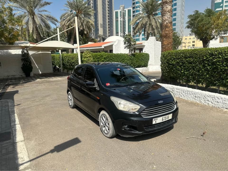 2016 فورد فيجو Titanium