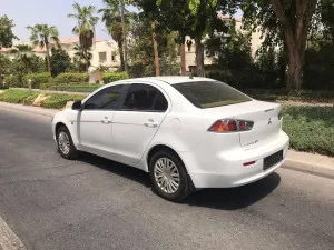 2016 ميتسوبيشي لانسر EX