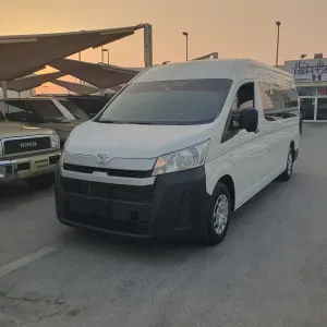 2022 Toyota Hiace Commuter High Roof
