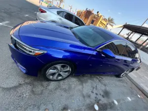 2019 هوندا أكورد Limited