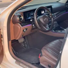 2017 مرسيدس-بنز الفئة - E E300