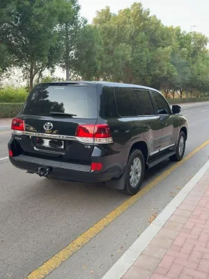 2018 تويوتا لاند كروزر EXR