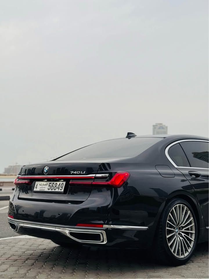 2022 بي أم دابليو الفئة - 7 740i
