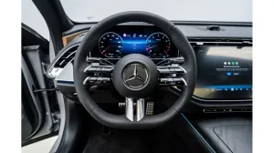 2024 مرسيدس-بنز الفئة - E E300