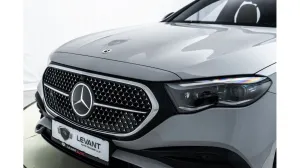 2024 مرسيدس-بنز الفئة - E E300