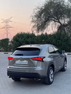 2017 لكزس NX - ان اكس NX200