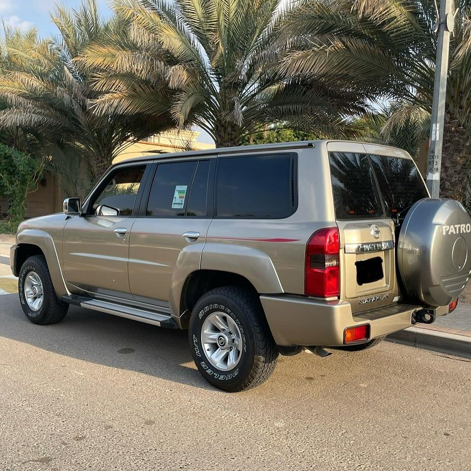 2022 نيسان بترول سوبر سفاري Hard Top Super AT